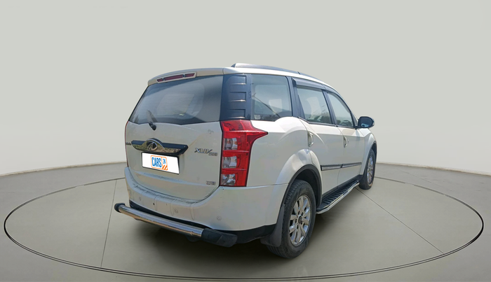 2017 Mahindra XUV500 W8 AWD, Diesel, Manual, 1,09,618 km, exterior