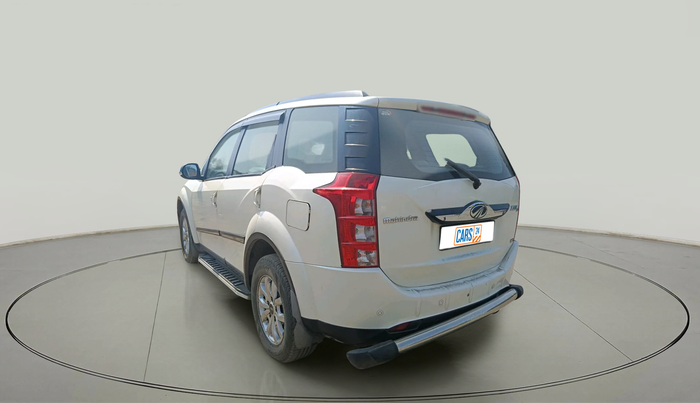 2017 Mahindra XUV500 W8 AWD, Diesel, Manual, 1,09,618 km, exterior