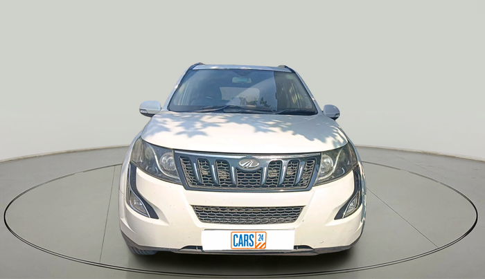 2017 Mahindra XUV500 W8 AWD, Diesel, Manual, 1,09,618 km, exterior