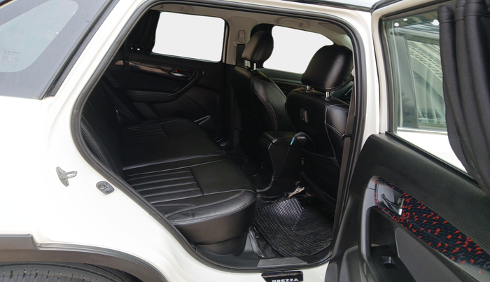 2018 Maruti Vitara Brezza ZDI PLUS AMT, Diesel, Automatic, 1,07,573 km, interior