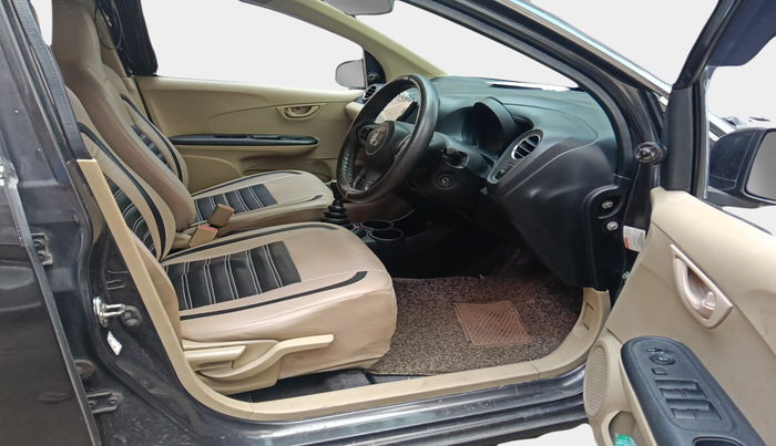 2015 Honda Amaze 1.2L I-VTEC S, Petrol, Manual, 98,183 km, interior