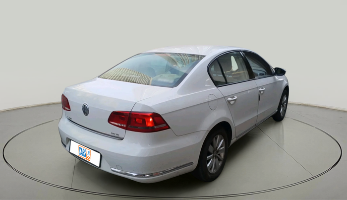 2012 Volkswagen Passat COMFORTLINE 2.0 TDI MT, Diesel, Manual, 1,13,170 km, exterior