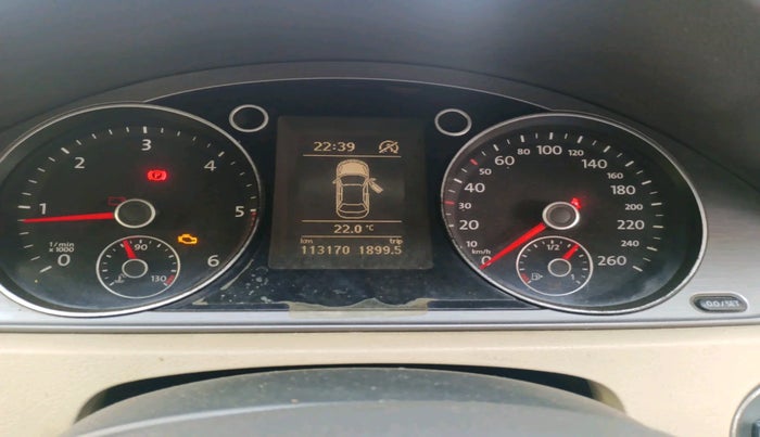 2012 Volkswagen Passat COMFORTLINE 2.0 TDI MT, Diesel, Manual, 1,13,170 km, interior