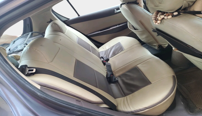 2011 Hyundai i20 MAGNA 1.2, Petrol, Manual, 54,662 km, interior