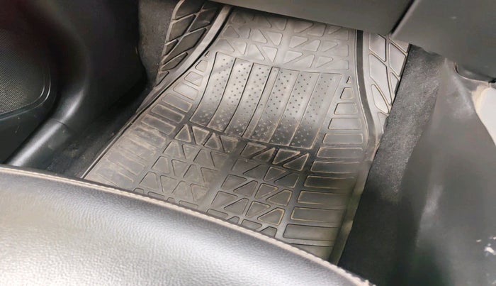 2016 Maruti Baleno DELTA PETROL 1.2, Petrol, Manual, 75,574 km, interior