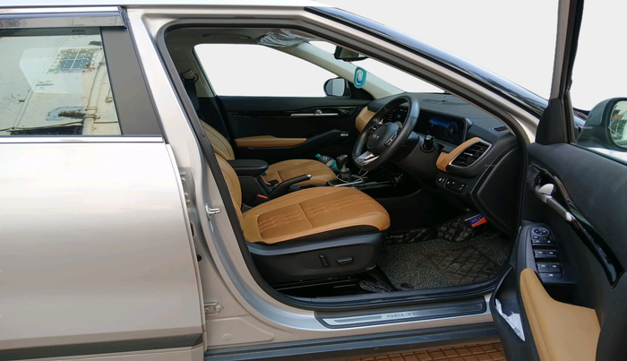 2024 KIA SELTOS HTX Plus 1.5 Diesel MT, Diesel, Manual, 11,036 km, interior
