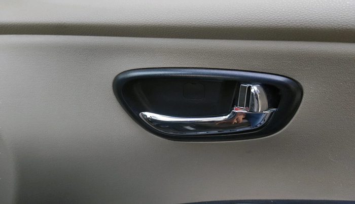 2013 Hyundai i10 SPORTZ 1.2, Petrol, Manual, 57,313 km, interior