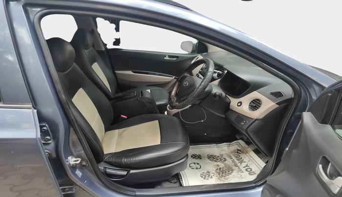 2014 Hyundai Grand i10 SPORTZ 1.2 KAPPA VTVT, Petrol, Manual, 45,981 km, interior