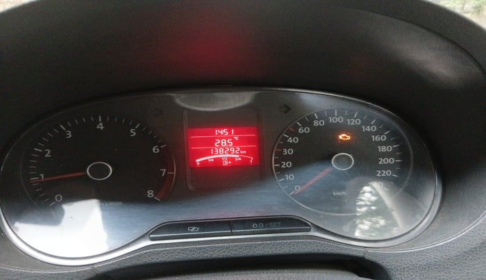 2010 Volkswagen Polo COMFORTLINE 1.2L PETROL, Petrol, Manual, 1,38,292 km, interior