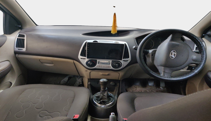 2011 Hyundai i20 MAGNA 1.2, Petrol, Manual, 1,06,309 km, interior