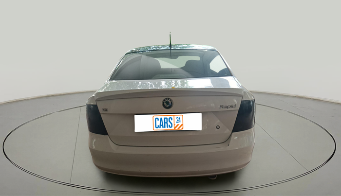 2012 Skoda Rapid ELEGANCE 1.6 TDI CR MT, Diesel, Manual, 1,45,028 km, exterior