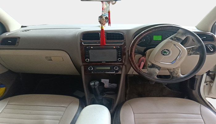 2012 Skoda Rapid ELEGANCE 1.6 TDI CR MT, Diesel, Manual, 1,45,028 km, interior