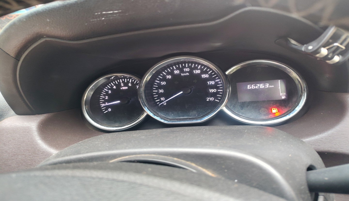 2017 Nissan Terrano XL (P), Petrol, Manual, 66,263 km, interior