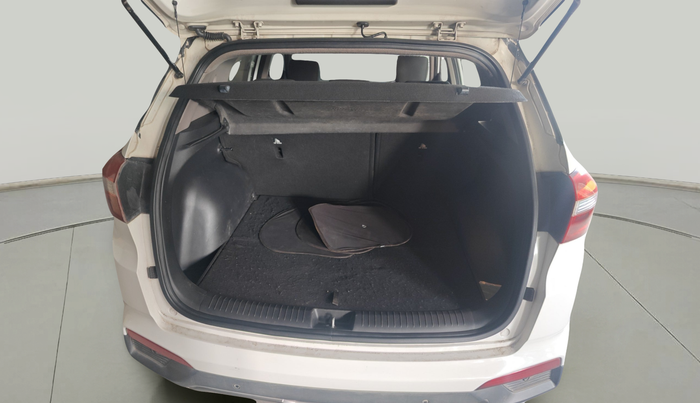 2016 Hyundai Creta SX PLUS AT 1.6 DIESEL, Diesel, Automatic, 2,04,466 km, exterior