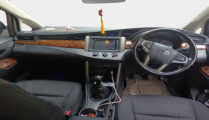 2016 Toyota Innova Crysta 2.4 G 8 STR, Diesel, Manual, 75,391 km, interior