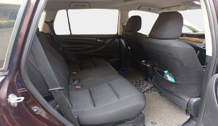 2016 Toyota Innova Crysta 2.4 G 8 STR, Diesel, Manual, 75,391 km, interior