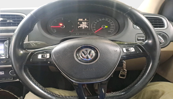 2016 Volkswagen Ameo HIGHLINE DSG 1.5 DIESEL , Diesel, Automatic, 1,24,463 km, interior