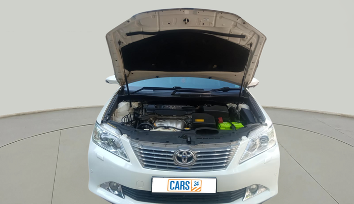 2015 Toyota Camry 2.5L AT, Petrol, Automatic, 74,478 km, exterior
