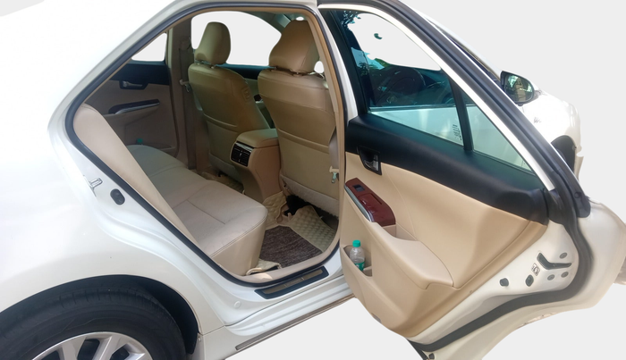 2015 Toyota Camry 2.5L AT, Petrol, Automatic, 74,478 km, interior