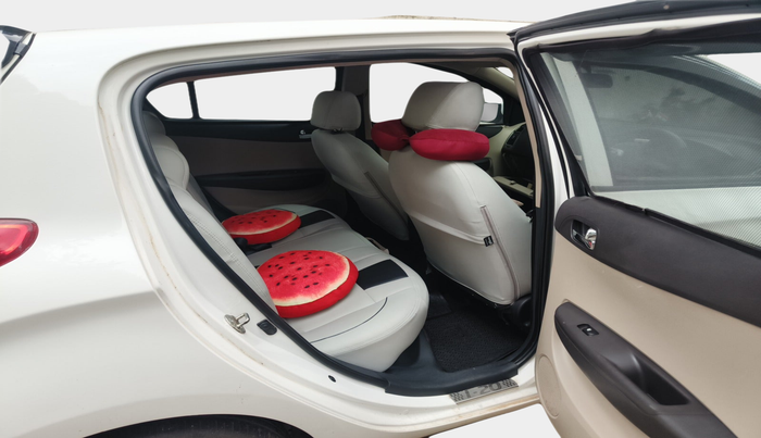 2013 Hyundai i20 MAGNA (O) 1.2, Petrol, Manual, 61,867 km, interior