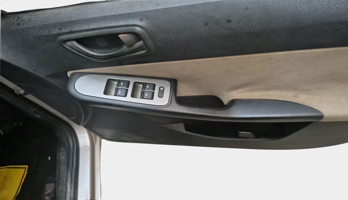 2014 Tata Zest XMS PETROL, Petrol, Manual, 32,195 km, interior