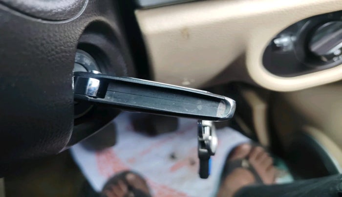 2014 Tata Safari Storme 2.2 EX 4X2, Diesel, Manual, 1,12,938 km, interior