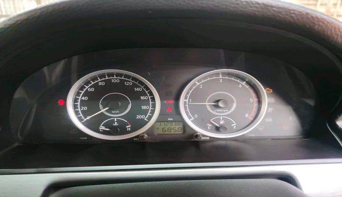 2014 Tata Safari Storme 2.2 EX 4X2, Diesel, Manual, 1,12,938 km, interior