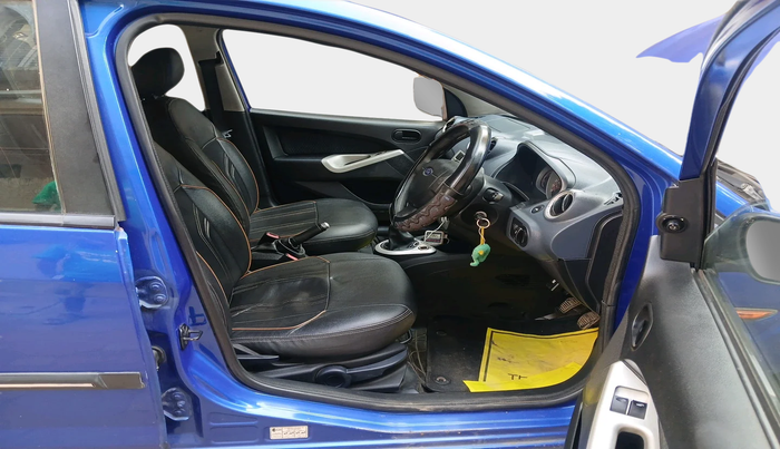 2014 Ford Figo TITANIUM 1.2 PETROL, Petrol, Manual, 81,882 km, interior