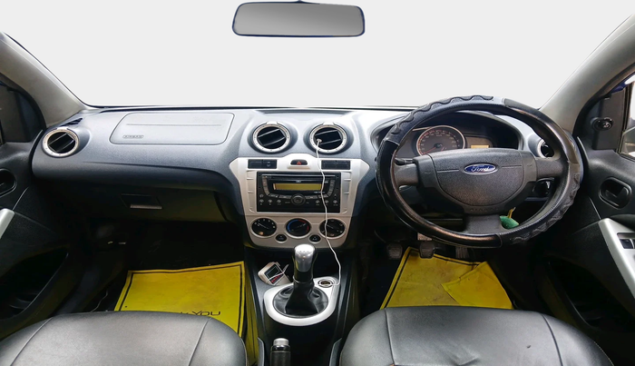 2014 Ford Figo TITANIUM 1.2 PETROL, Petrol, Manual, 81,882 km, interior