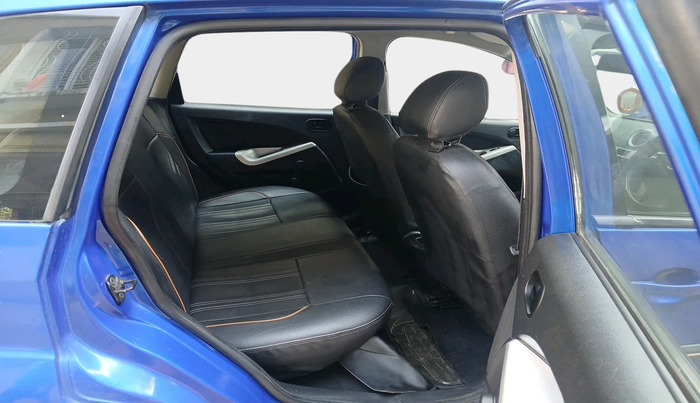 2014 Ford Figo TITANIUM 1.2 PETROL, Petrol, Manual, 81,882 km, interior