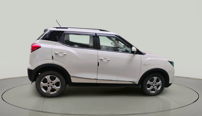 2022 Mahindra XUV300 W6 1.2 PETROL AMT, Petrol, Automatic, 38,420 km, exterior