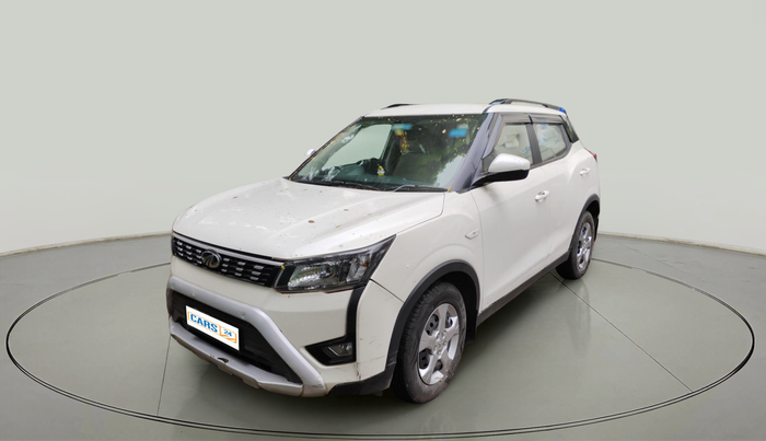 2022 Mahindra XUV300 W6 1.2 PETROL AMT, Petrol, Automatic, 38,420 km, exterior