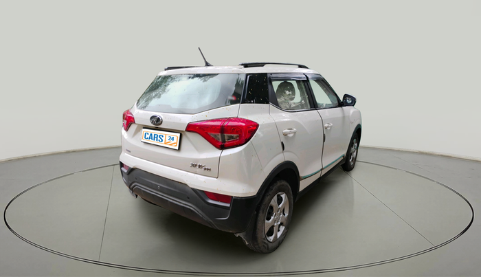 2022 Mahindra XUV300 W6 1.2 PETROL AMT, Petrol, Automatic, 38,420 km, exterior