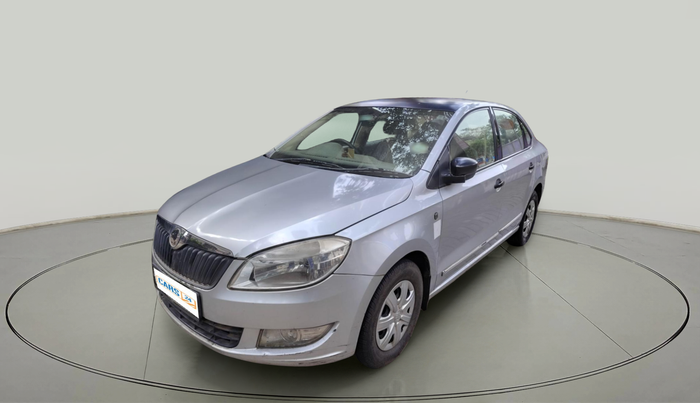 2013 Skoda Rapid 1.6 MPI ACTIVE, Petrol, Manual, 27,616 km, exterior