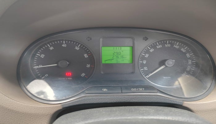 2013 Skoda Rapid 1.6 MPI ACTIVE, Petrol, Manual, 27,616 km, interior