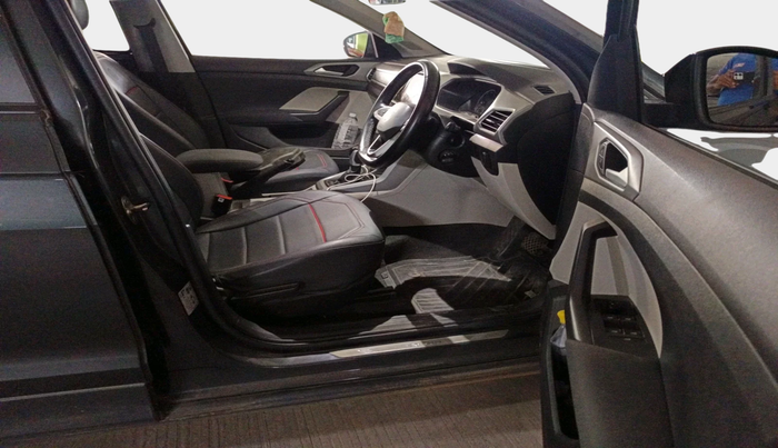 2021 Volkswagen TAIGUN HIGHLINE 1.0 TSI AT, Petrol, Automatic, 65,830 km, interior