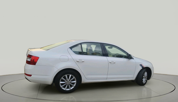 2017 Skoda Octavia STYLE PLUS AT 1.8 TSI, Petrol, Automatic, 53,869 km, exterior