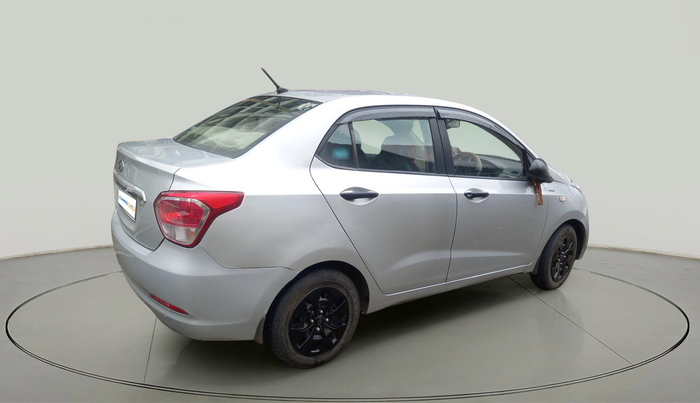 2017 Hyundai Xcent BASE 1.1, Diesel, Manual, 1,56,113 km, exterior