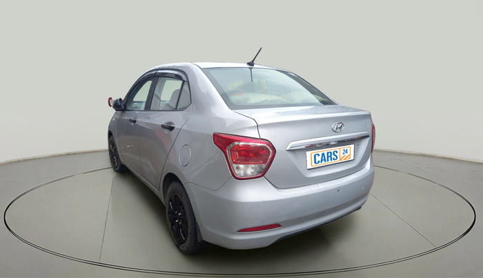 2017 Hyundai Xcent BASE 1.1, Diesel, Manual, 1,56,113 km, exterior