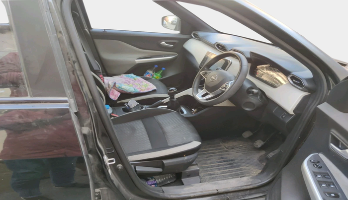 2021 Nissan MAGNITE XV MT, Petrol, Manual, 29,214 km, interior