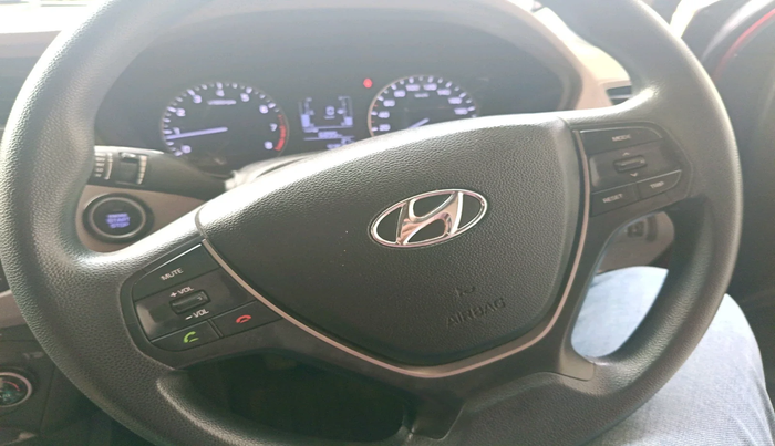 2015 Hyundai Elite i20 SPORTZ 1.2 (O), Petrol, Manual, 93,633 km, interior