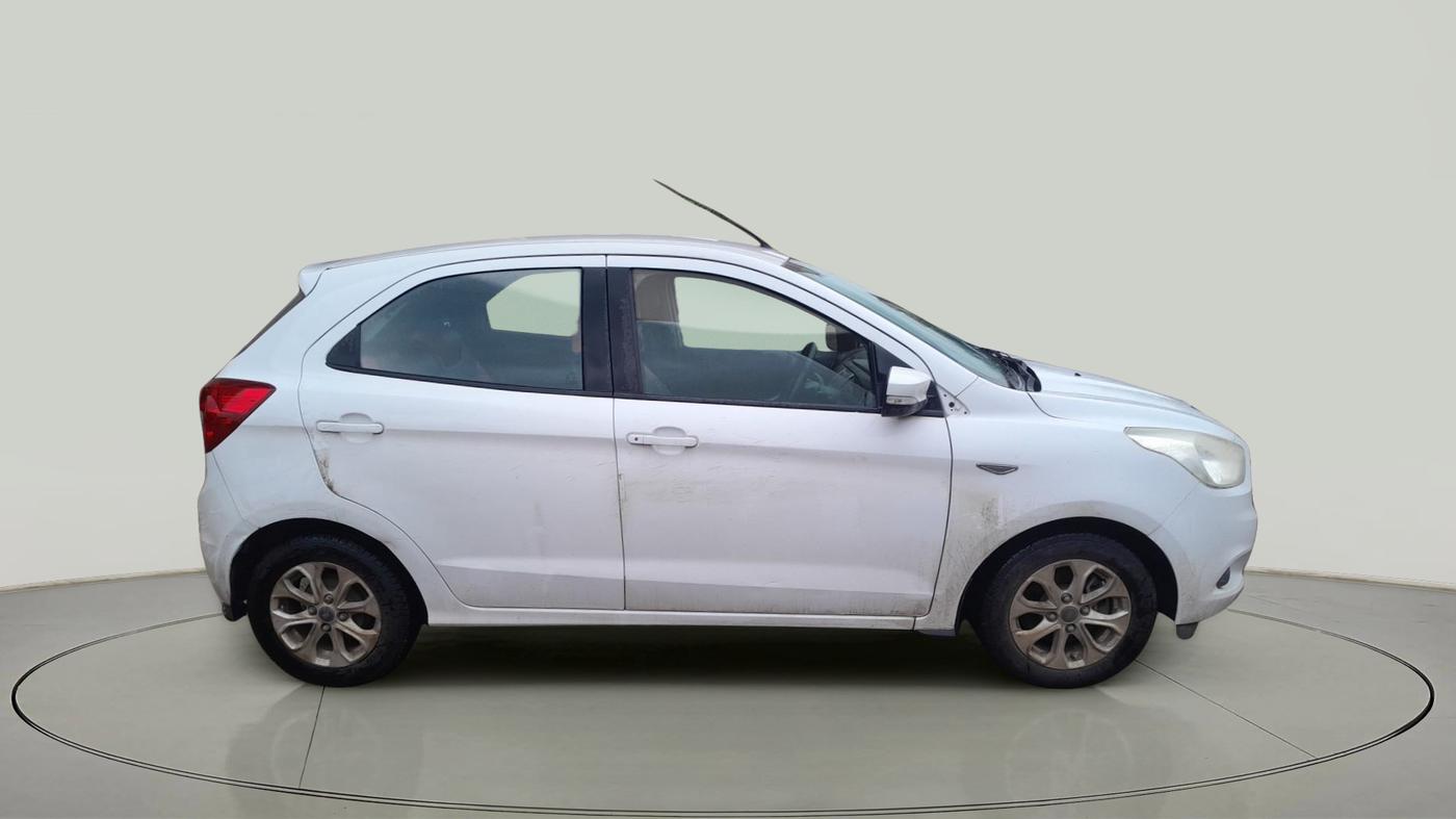 2016 Ford Figo Aspire TITANIUM 1.5 PETROL AT, Petrol, Automatic, 32,847 km, exterior