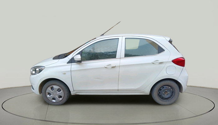 2016 Tata Tiago XT PETROL, Petrol, Manual, 1,26,436 km, exterior