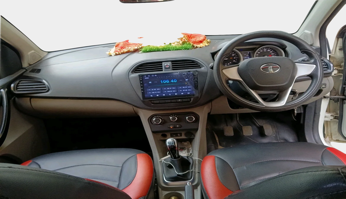 2016 Tata Tiago XT PETROL, Petrol, Manual, 1,26,436 km, interior