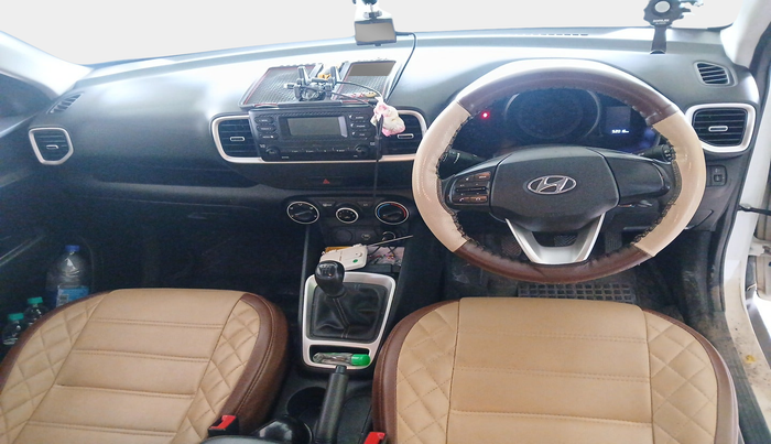 2020 Hyundai VENUE S 1.2, Petrol, Manual, 52,017 km, interior