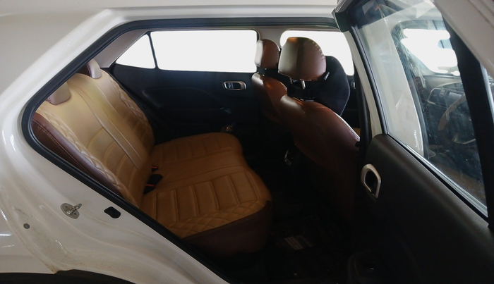 2020 Hyundai VENUE S 1.2, Petrol, Manual, 52,017 km, interior