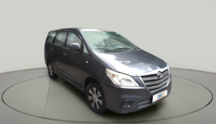 2016 Toyota Innova 2.5 GX 7 STR, Diesel, Manual, 1,48,900 km, exterior