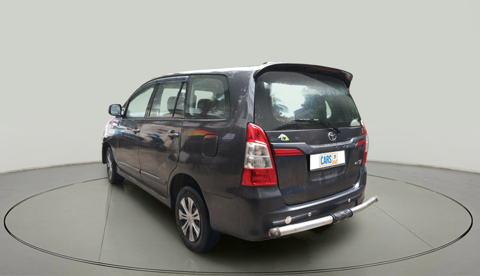 2016 Toyota Innova 2.5 GX 7 STR, Diesel, Manual, 1,48,900 km, exterior