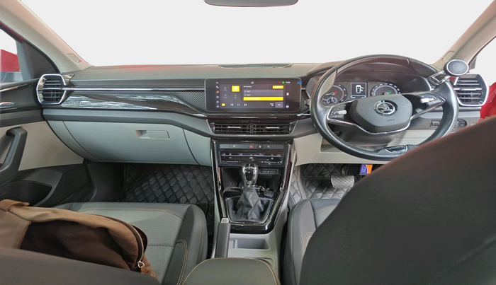 2021 Skoda KUSHAQ STYLE 1.0L TSI AT, Petrol, Automatic, 22,838 km, interior