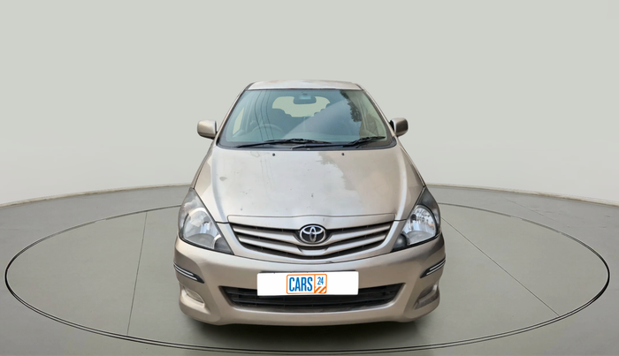 2011 Toyota Innova 2.5 G2 8STR, Diesel, Manual, 1,34,624 km, exterior